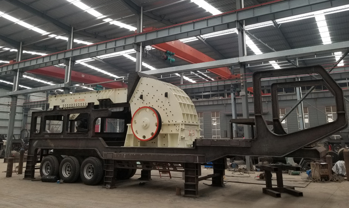 移动款大型重锤破 移动款大型重锤破